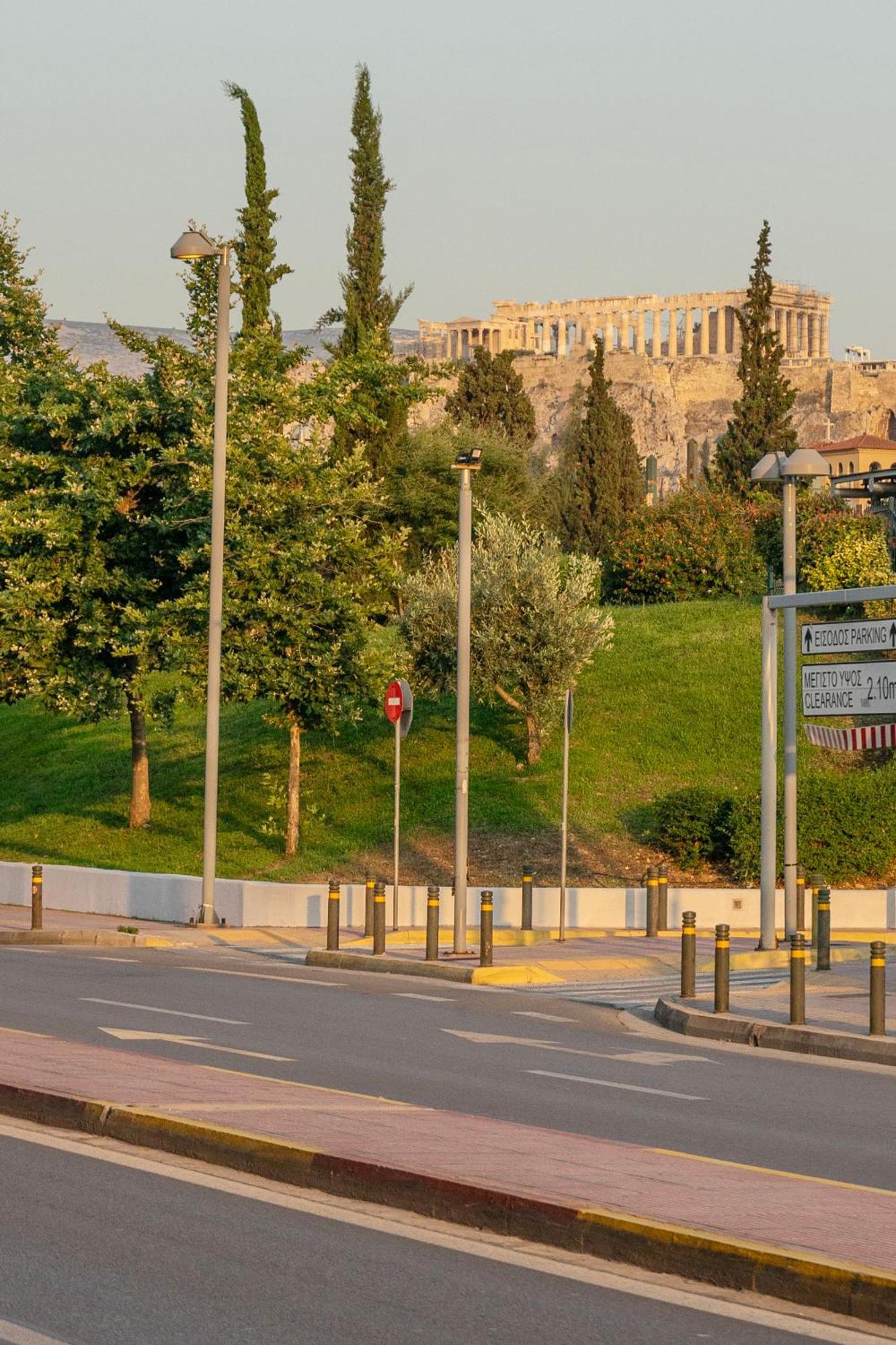 Acropolis View 2Br Apartment Афины Экстерьер фото